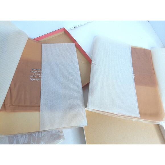 Vintage Tru Tone Stockings Hosiery Sandalfoot Tan Size 10 M SET OF 3 Box - Picture 2 of 7